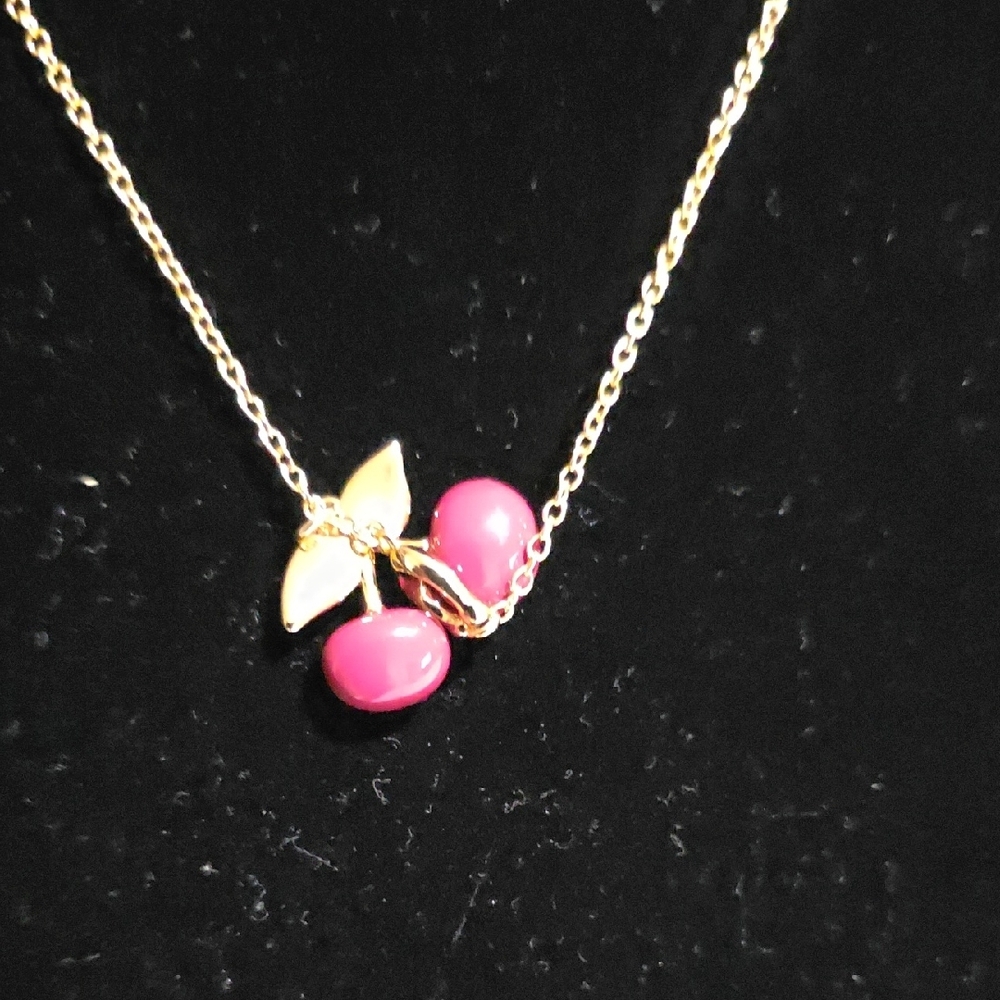 Coach Gold Necklace with Pink‎ Ladybug Charm - Picture 5 of 12